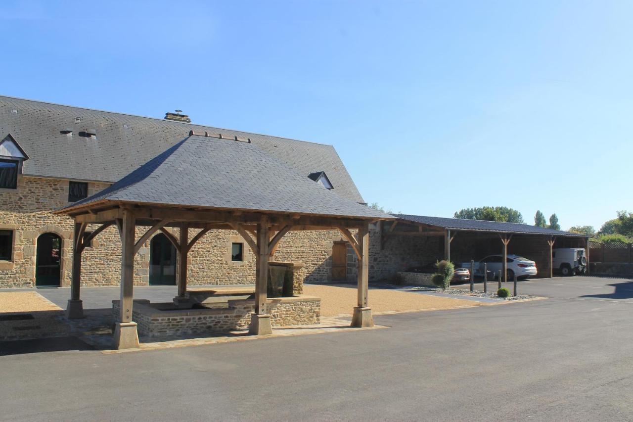 Domaine Du Jardin " Chambres D'Hotes " Saint-Jean-de-la-Haize Exterior foto